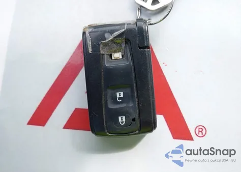 2005 Toyota Prius from USA, damaged, VIN JTDKB20U853018821